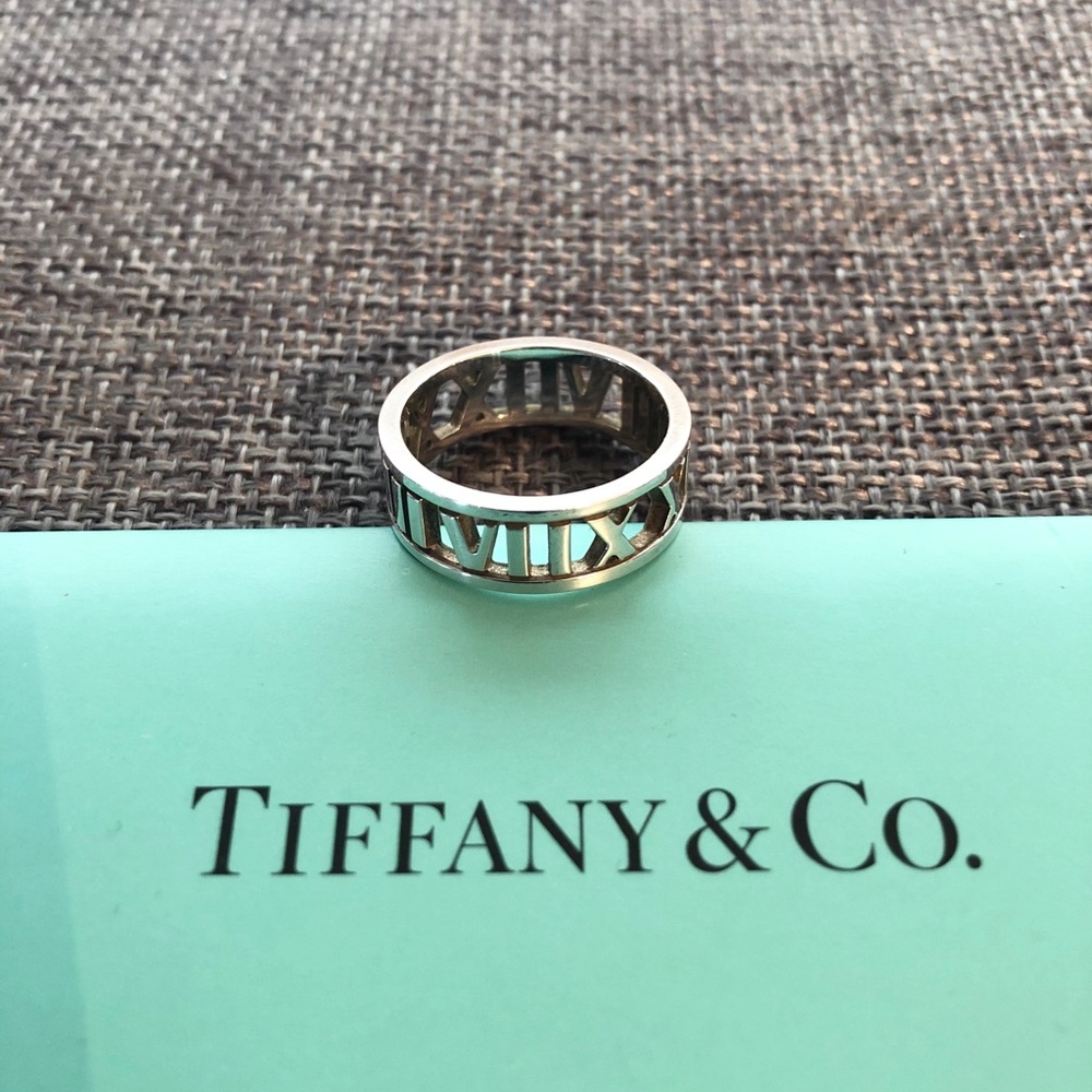 Tiffany & Co Atlas Ring